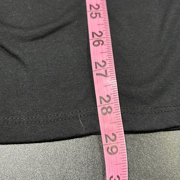 Maurice’s It’s Just A Bunch Of Hocus Pocus, stretch cotton short sleeve crewneck - Picture 9 of 9